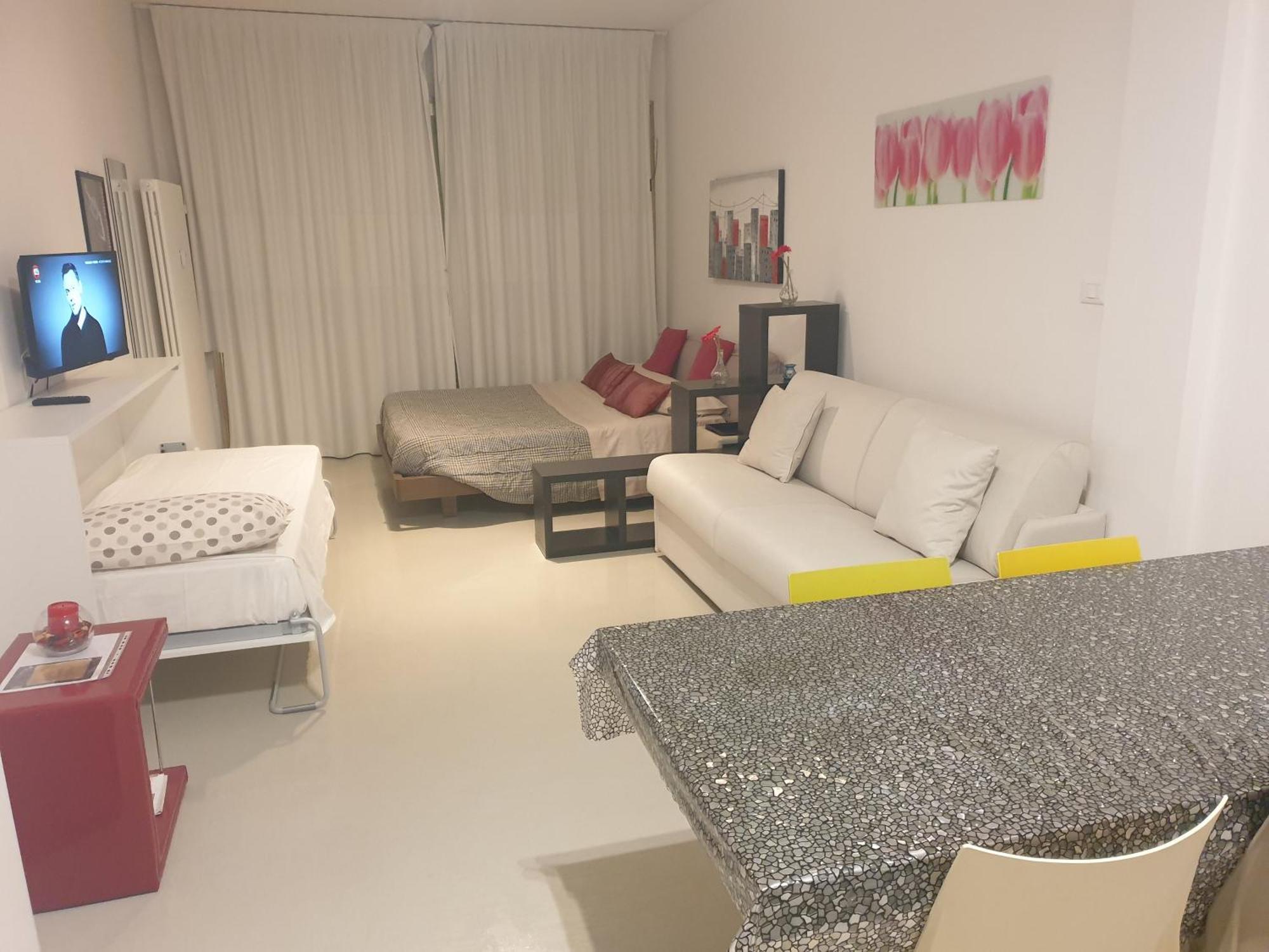 Monolocale Via Rasponi Apartment Ravenna Bagian luar foto